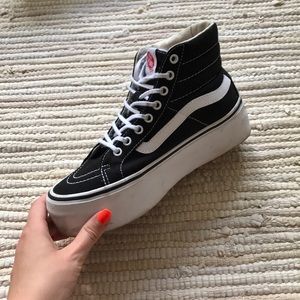 VANS Sk8-Hi Platform